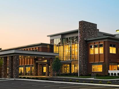 2012 People's Choice Award: Non Residential, NE Rehab. Hospital at Pease