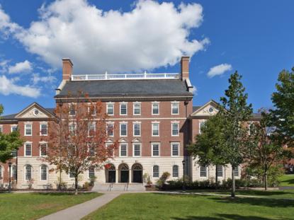 2013 AIANH Merit Award: Phillips Hall, Phillips Exeter Academy. Photo: Warren Patterson