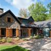 Lakeside Residence